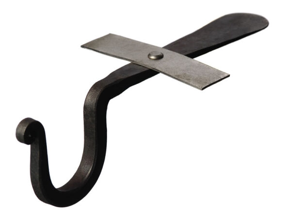 Hook for walling-in